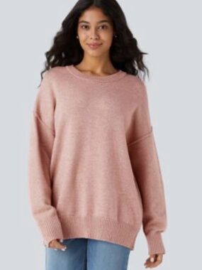 HALARA Relaxed Crewneck Sweater in Blush Pink